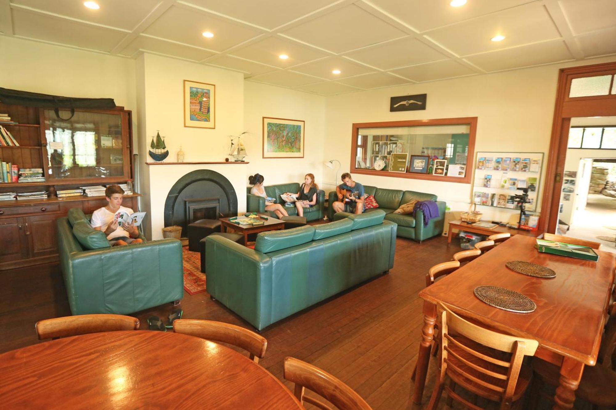 Yha Pittwater Eco, Sydney Hostel Church Point Exterior photo